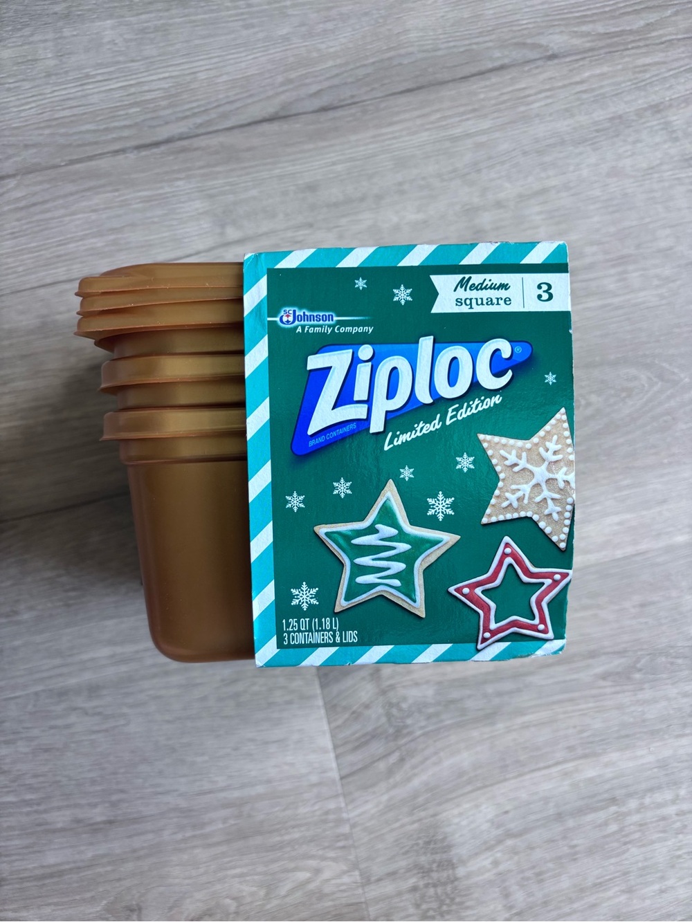 Ziploc Limited Edition Medium Square Food Storage Containers - Gold